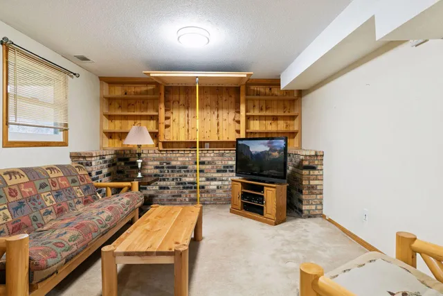 $444,900 | 18922 Yalta Street Northeast, East Bethel, MN 55092