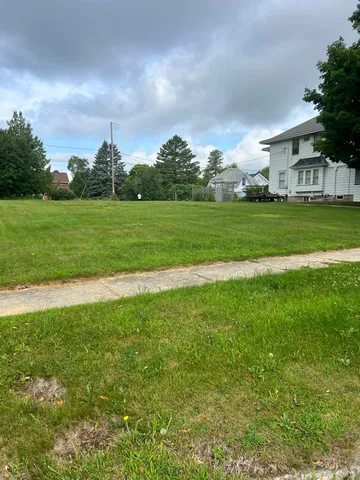 $29,900 | 1111 Dodge Street, Kewaunee, WI 54216