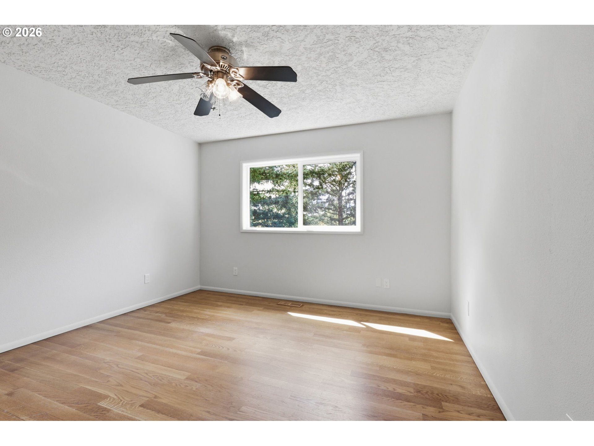 4011 Southeast Crown Road Camas, WA 98607 - Photo 17 of 39