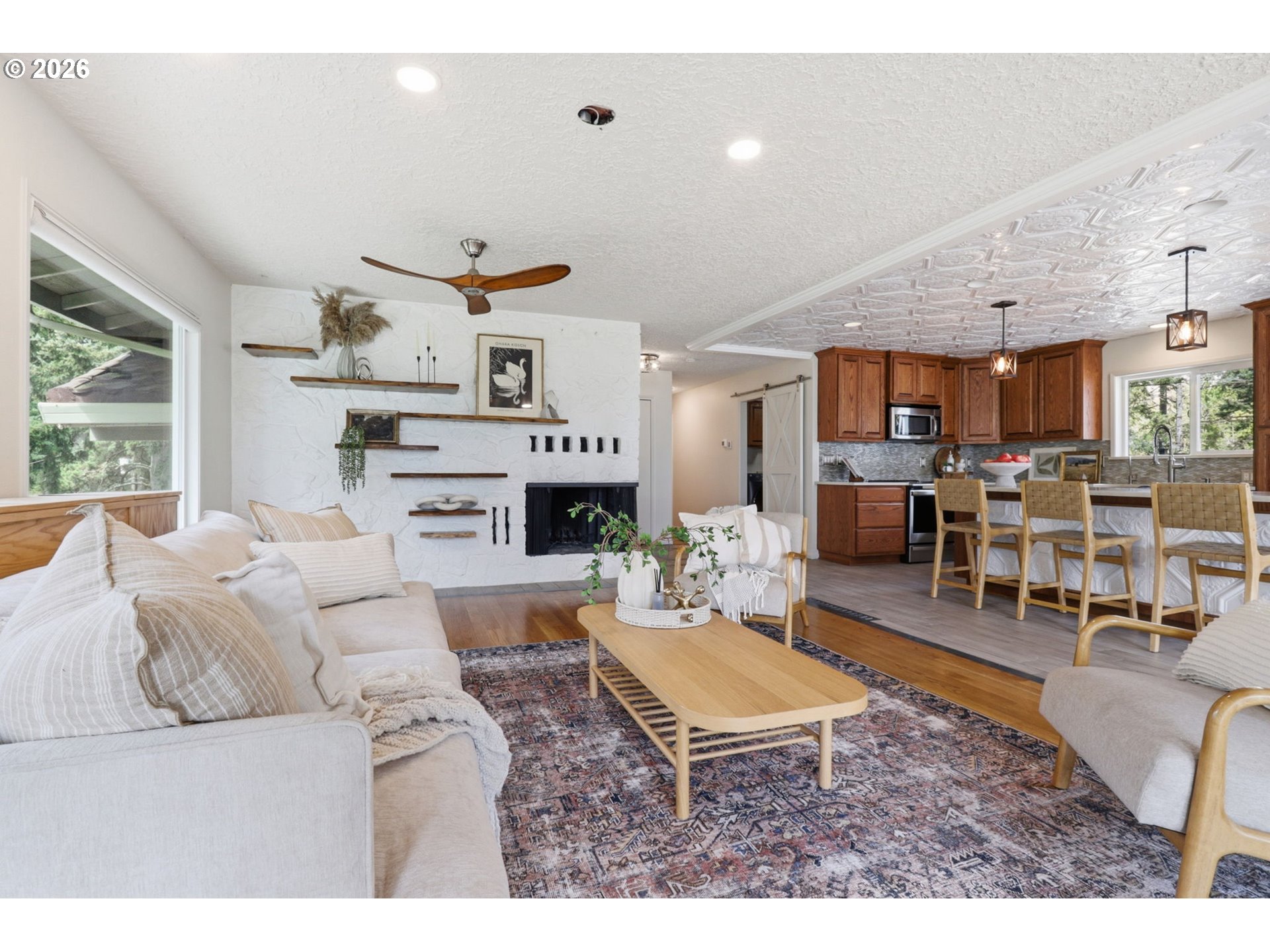 4011 Southeast Crown Road Camas, WA 98607 - Photo 6 of 39