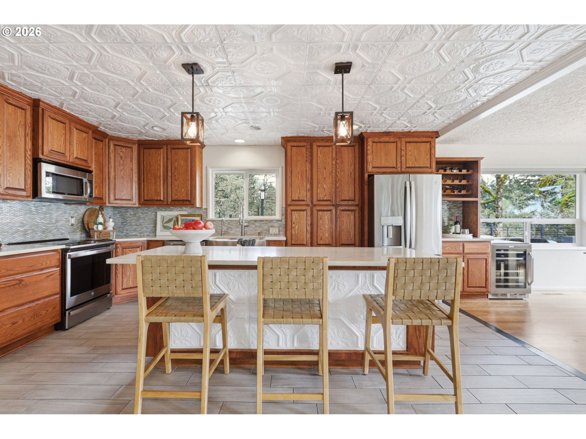 4011 Southeast Crown Road Camas, WA 98607 - Photo 7 of 39