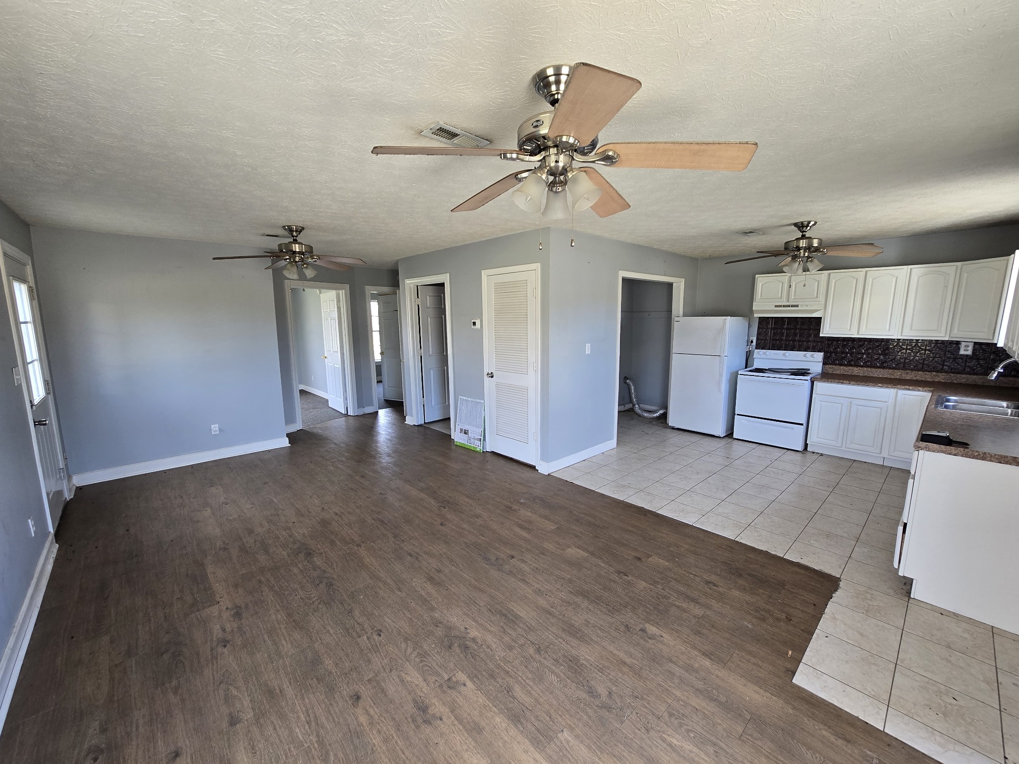 1330 Old Charlotte Road White Bluff, TN 37187 - Photo 2 of 6