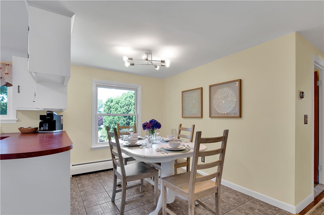 85 Treasure Road Narragansett, RI 02882 - Photo 8 of 33