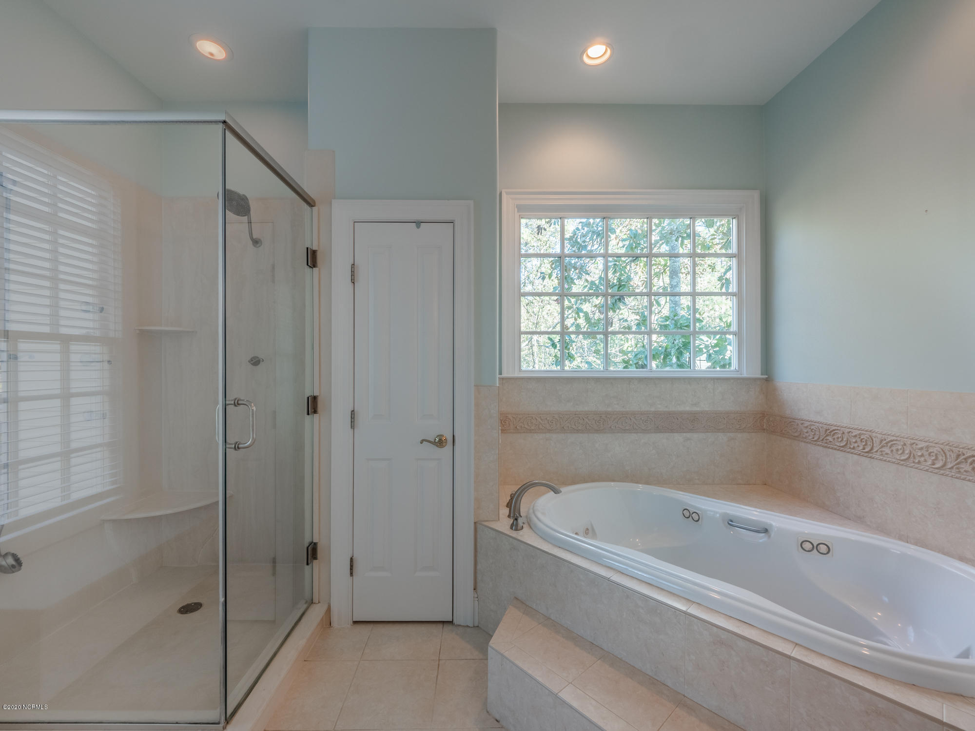 6108 Old Branch Road Wilmington, NC 28409 - Photo 29 of 64 Master bathroom