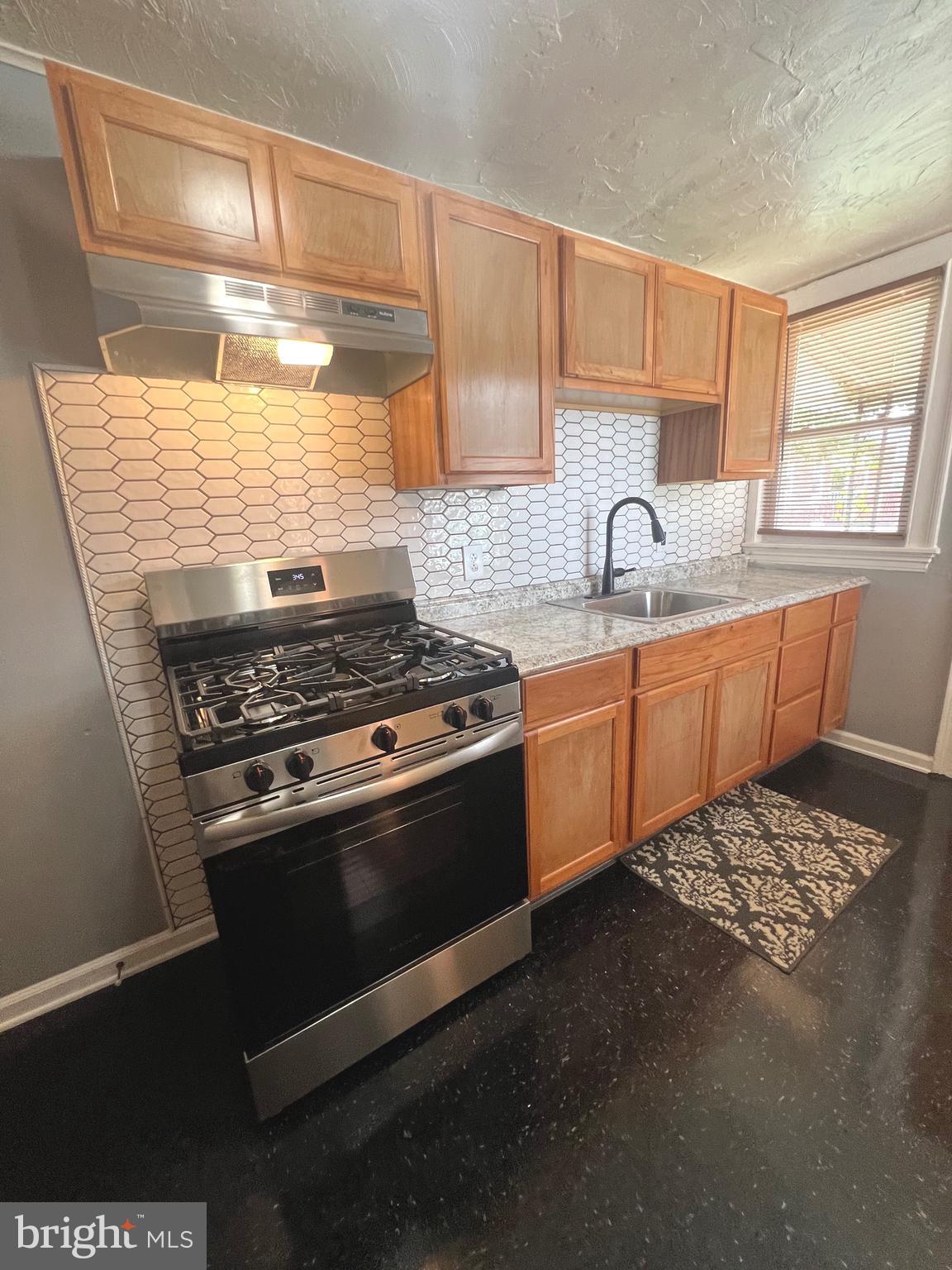 2930 Kansas Road Camden, NJ 08104 - Photo 8 of 22