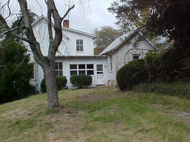 541 Rocky Road Buchanan, VA 24066 - Photo 1 of 1 Outside View