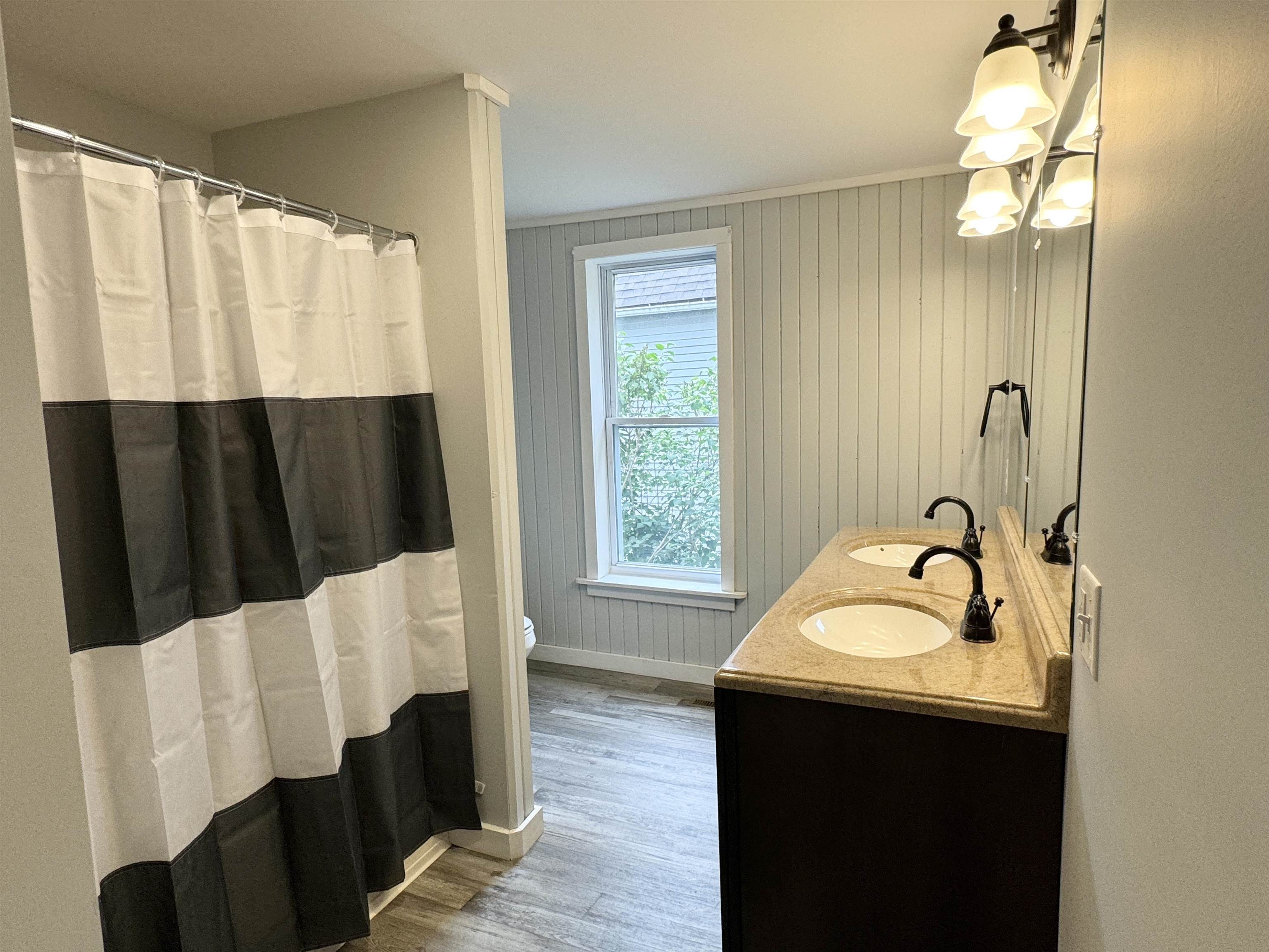 82 Maple Street Newport, VT 05855 - Photo 8 of 27 Gallery Image 8