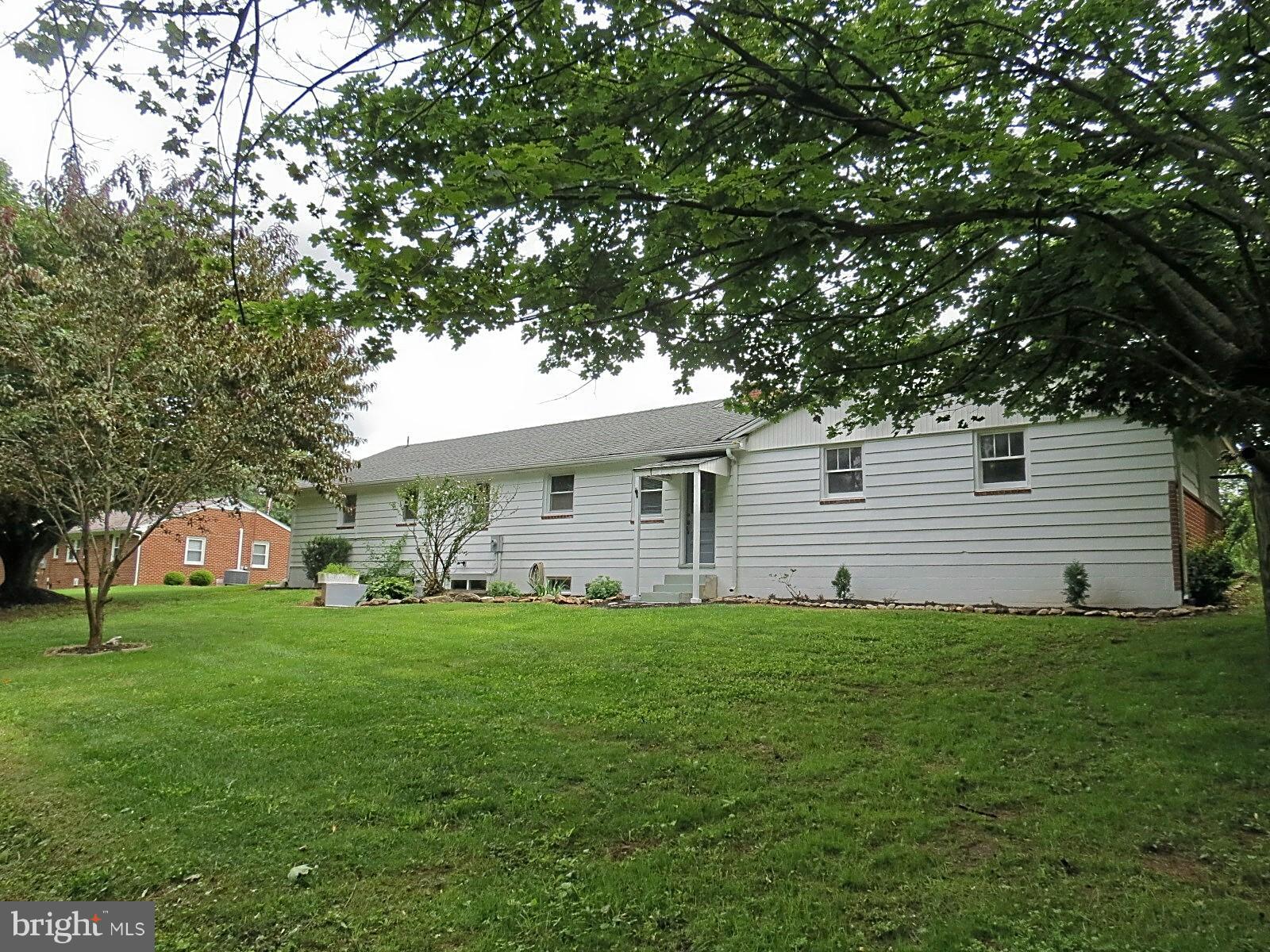 3700 Ridge Road Westminster, MD 21157 - Photo 24 of 27 Exterior (Rear)