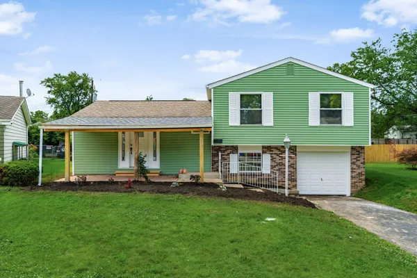 $330,000 | 4533 Beachworth Court, Columbus, OH 43232