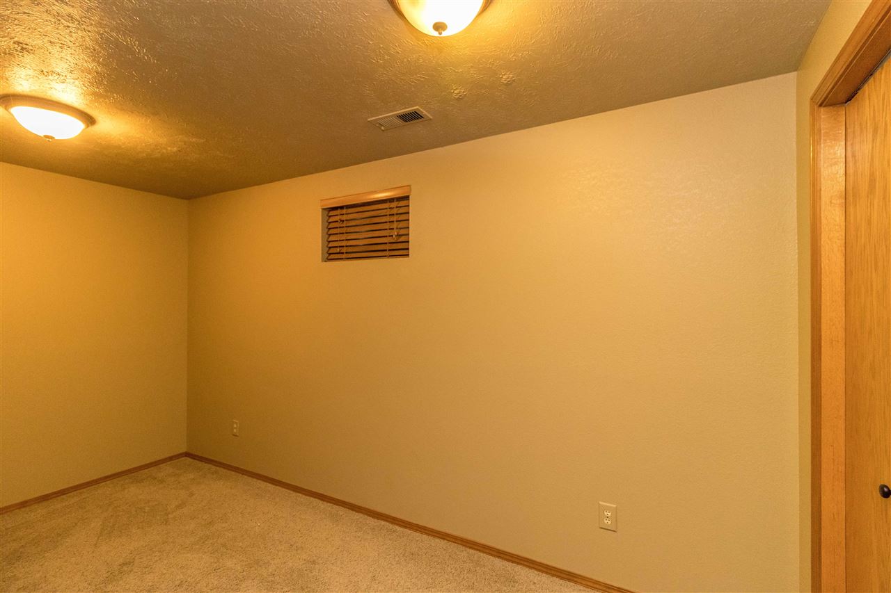 5319 West Ridgecrest Drive Spokane, WA 99208 - Photo 17 of 20 Gallery Image 17