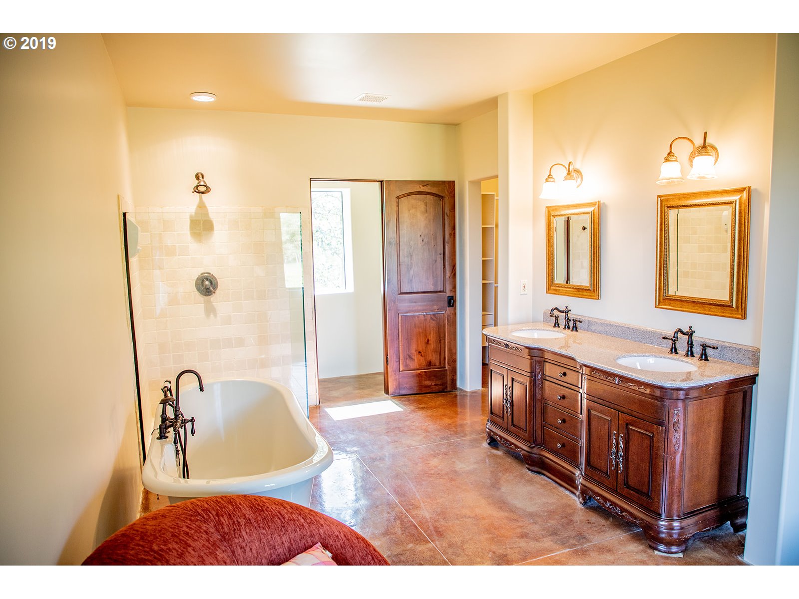 1607 Catron Road Mosier, OR 97040 - Photo 22 of 31 Gallery Image 22