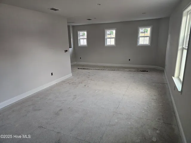 $449,190 | 529 Kalik Circle, Unit 1027, Shallotte, NC 28470