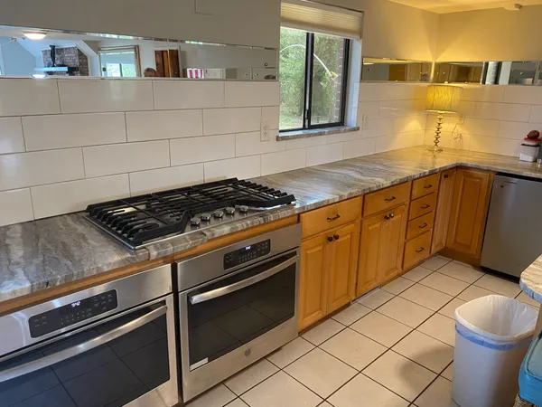 $599,000 | 14040 Highway 20, Niceville, FL 32578