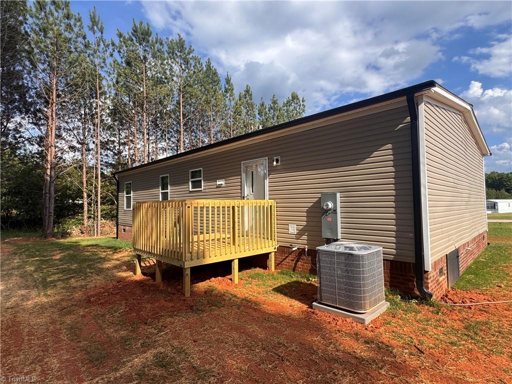 336 Ed Byerly Road Lexington, NC 27295 - Photo 6 of 36