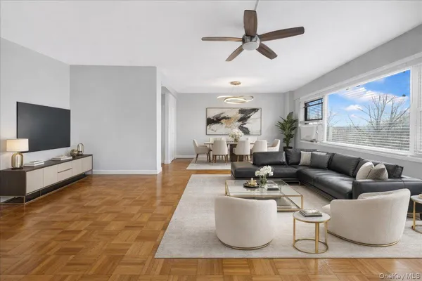 $1,995 | 6 Fordham Hill Ovl, Unit 6A | University Heights