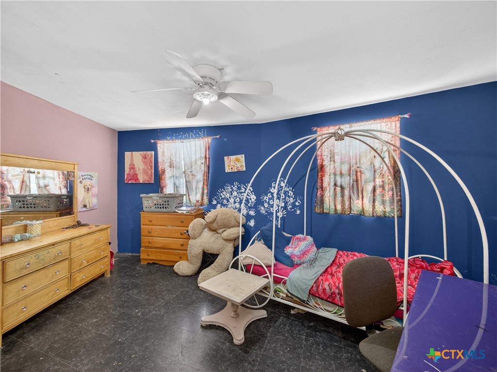 21500 Firefly Road Florence, TX 76527 - Photo 15 of 39