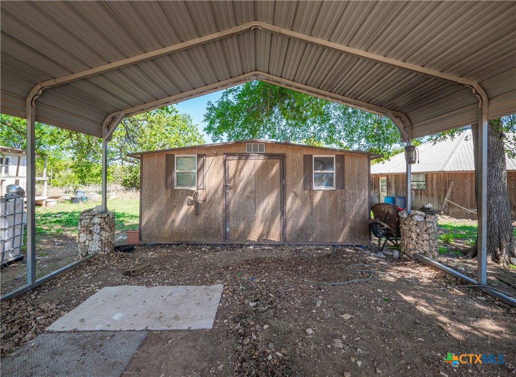 21500 Firefly Road Florence, TX 76527 - Photo 25 of 39