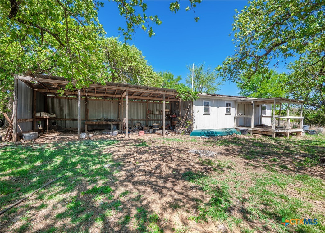 21500 Firefly Road Florence, TX 76527 - Photo 26 of 39