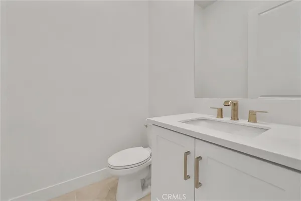 $5,750 | 178 Yugen, Irvine, CA 92618