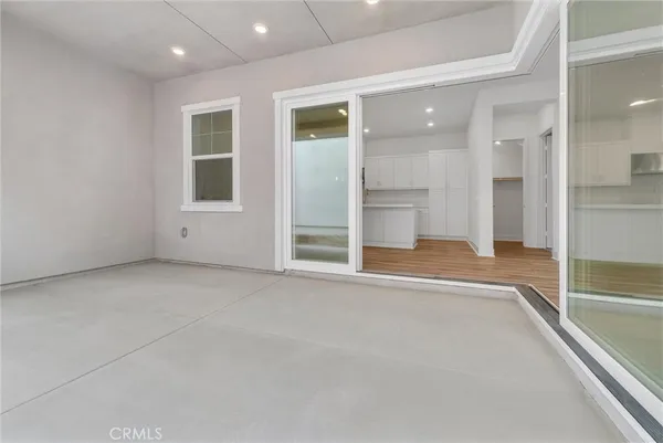 $5,750 | 178 Yugen, Irvine, CA 92618