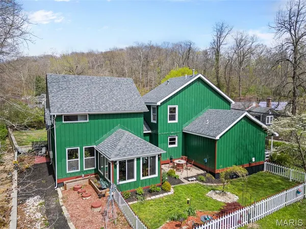 $325,000 | 67 Mill Street, Elsah, IL 62028