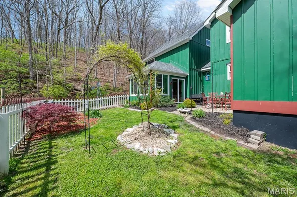 $325,000 | 67 Mill Street, Elsah, IL 62028