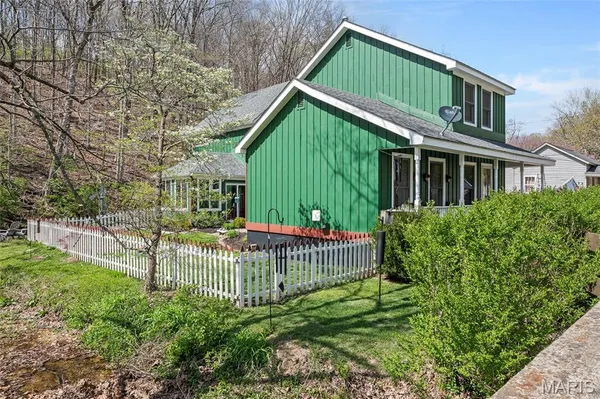 $325,000 | 67 Mill Street, Elsah, IL 62028