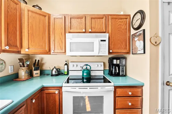 $325,000 | 67 Mill Street, Elsah, IL 62028