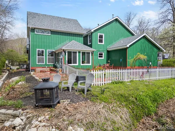 $325,000 | 67 Mill Street, Elsah, IL 62028