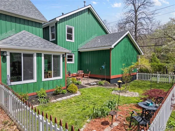 $325,000 | 67 Mill Street, Elsah, IL 62028