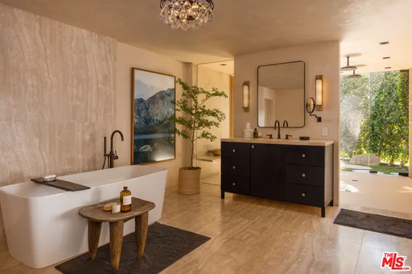$40,000 | 6048 Philip Avenue, Malibu, CA 90265