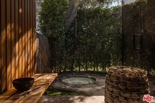 $40,000 | 6048 Philip Avenue, Malibu, CA 90265