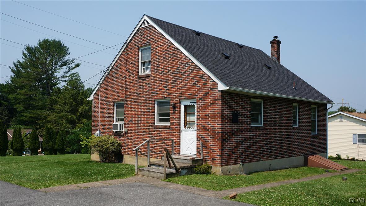 3271 Bingen Road Bethlehem, PA 18015 - Photo 5 of 35 Gallery Image 5
