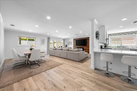 $1,749,000 | 26111 Hatmor Drive, Calabasas, CA 91302