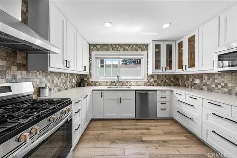 $1,749,000 | 26111 Hatmor Drive, Calabasas, CA 91302