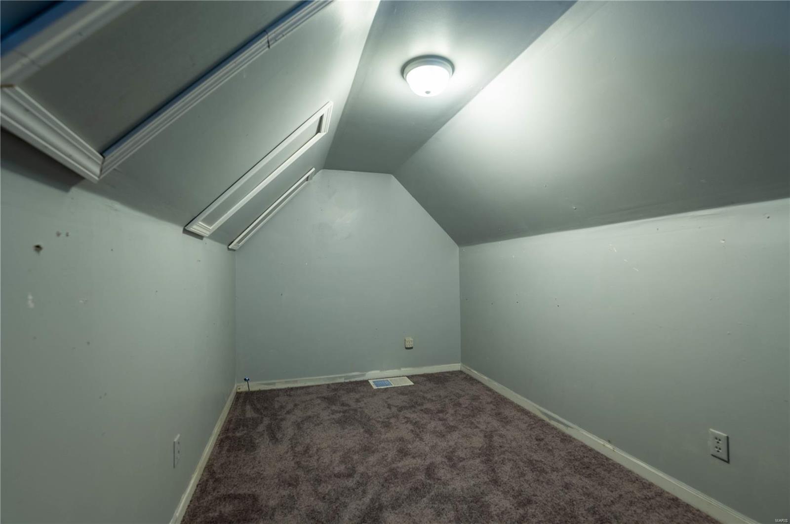 9 McKendree Park Road Lebanon, IL 62254 - Photo 19 of 51 Gallery Image 19