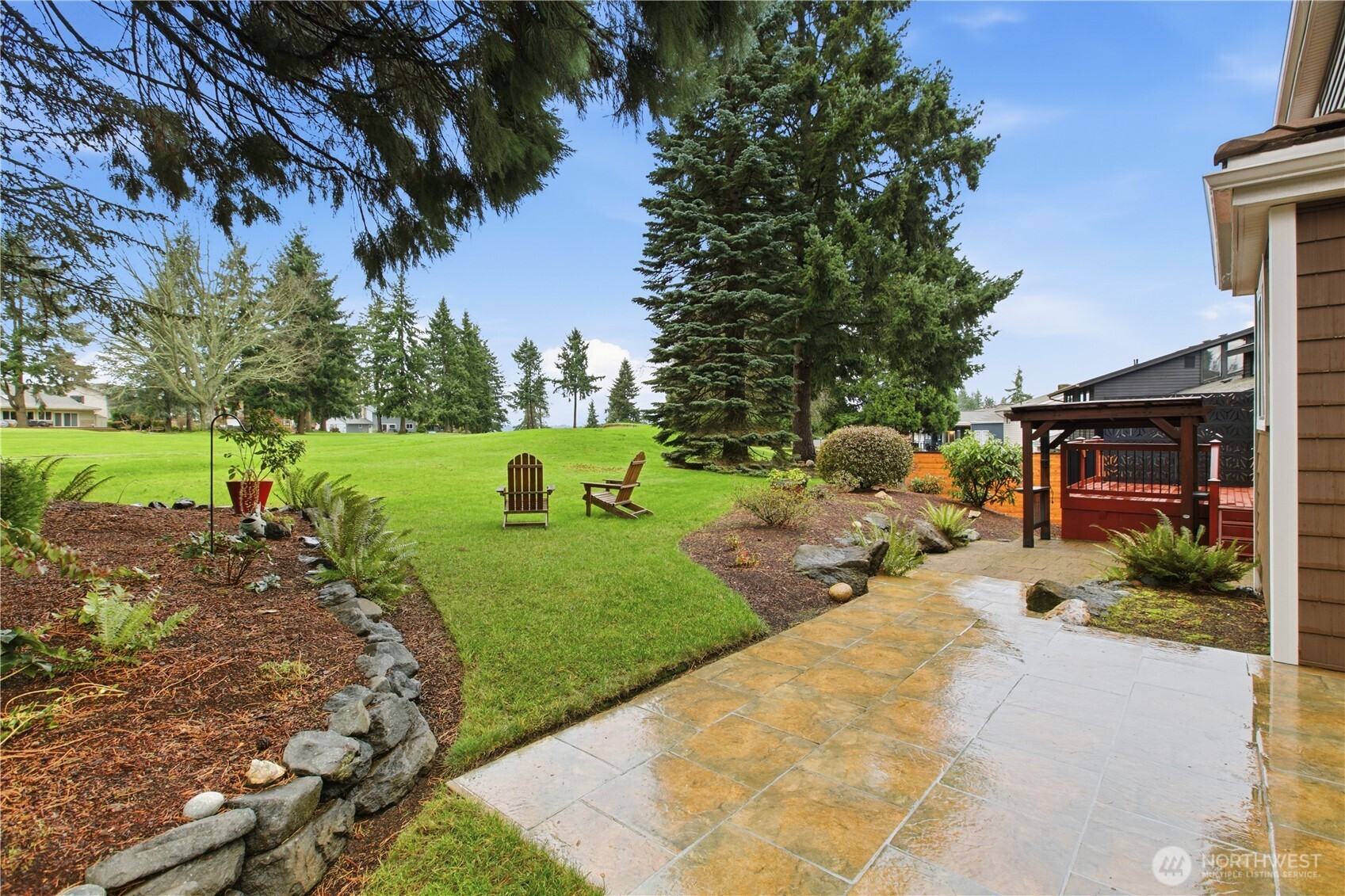 31643 37th Avenue Southwest Federal Way, WA 98023 - Photo 32 of 37