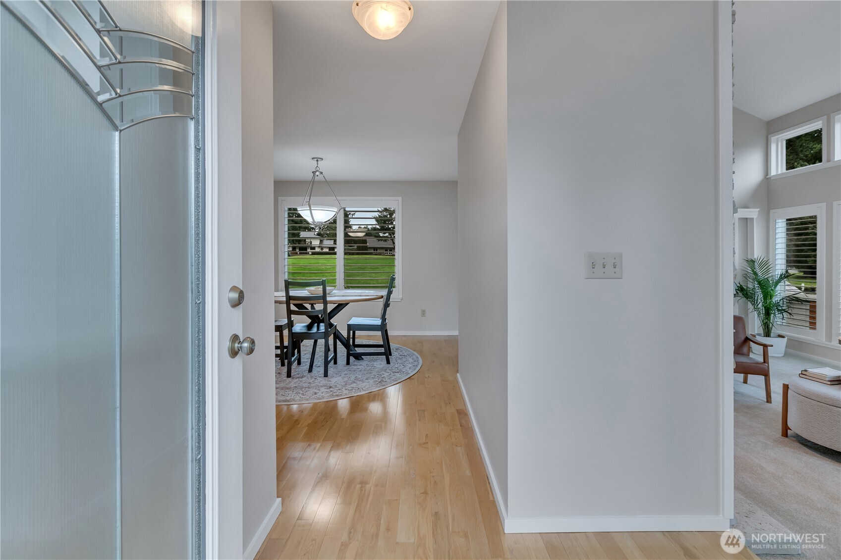 31643 37th Avenue Southwest Federal Way, WA 98023 - Photo 5 of 37