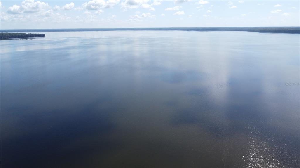 5850 Southeast Hawthorne Road Gainesville, FL 32641 - Photo 4 of 5 a view of a small space