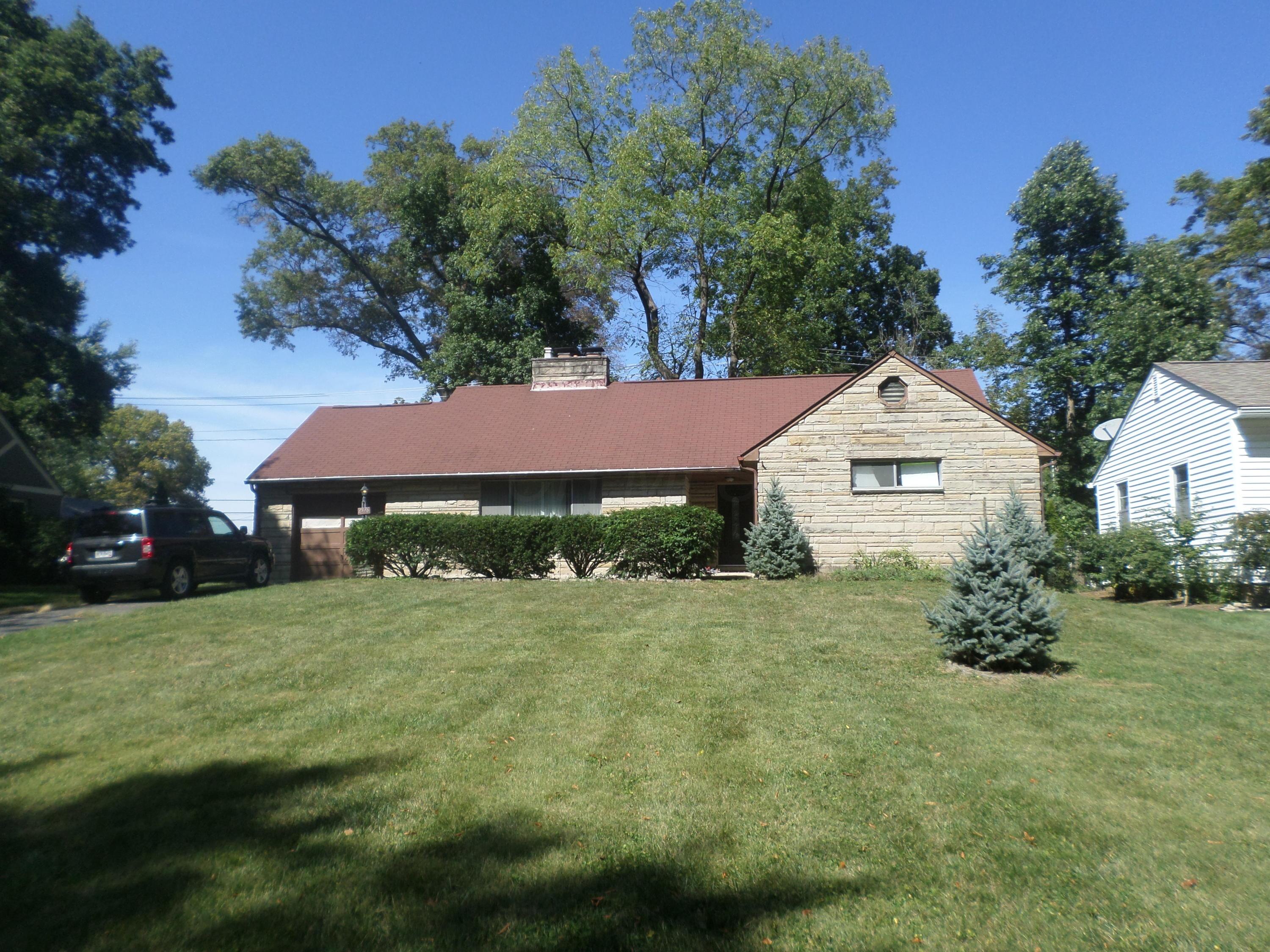 2576 Minerva Lake Road Columbus, OH 43231 - Photo 1 of 30 Gallery Image 1