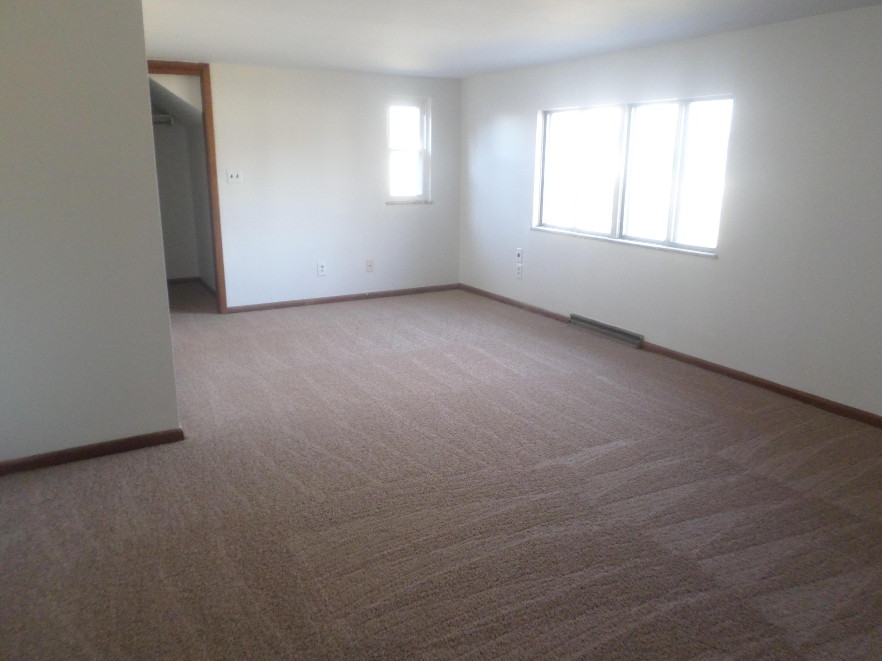 2576 Minerva Lake Road Columbus, OH 43231 - Photo 16 of 30 Gallery Image 16