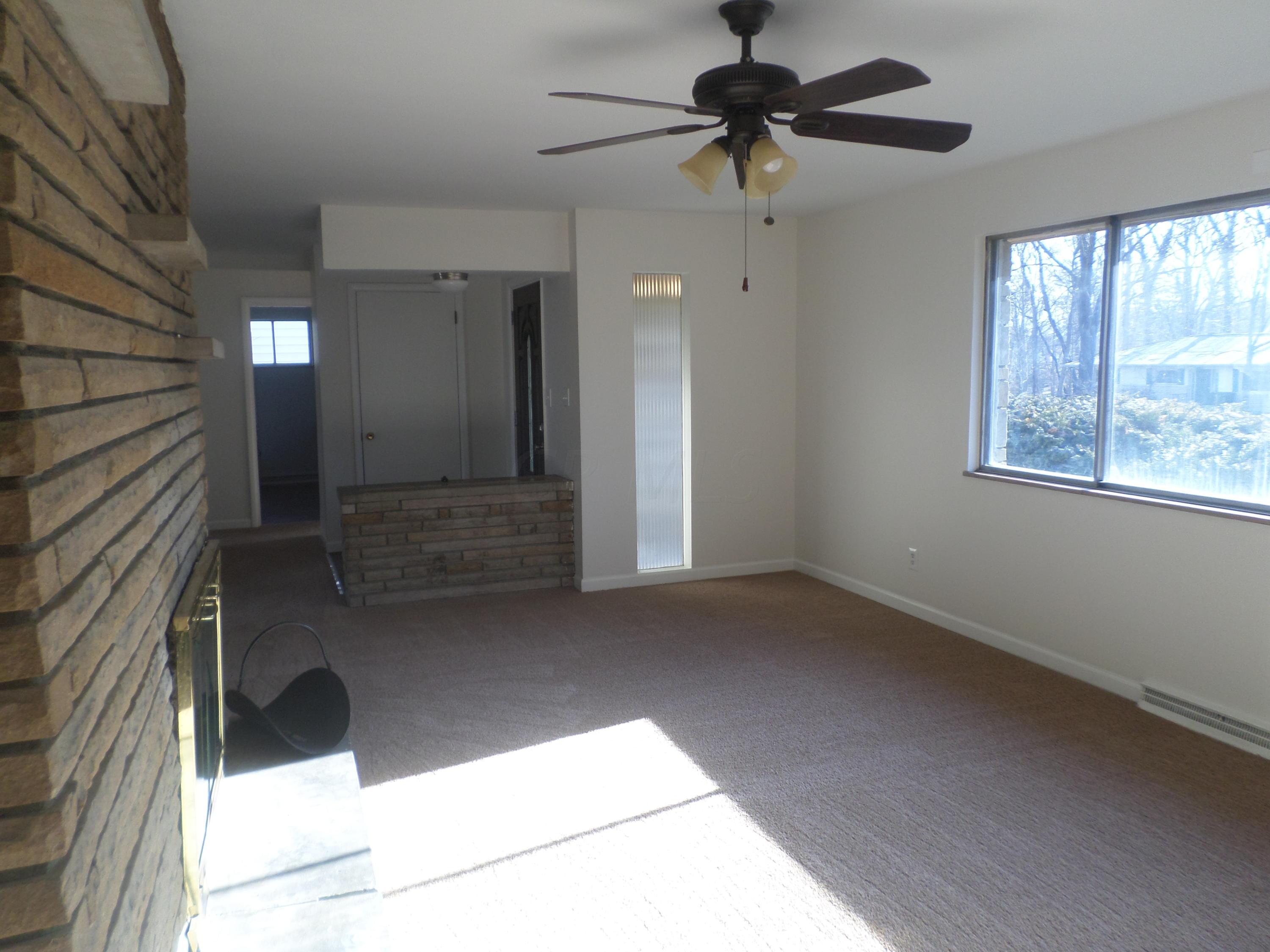 2576 Minerva Lake Road Columbus, OH 43231 - Photo 4 of 30 Gallery Image 4