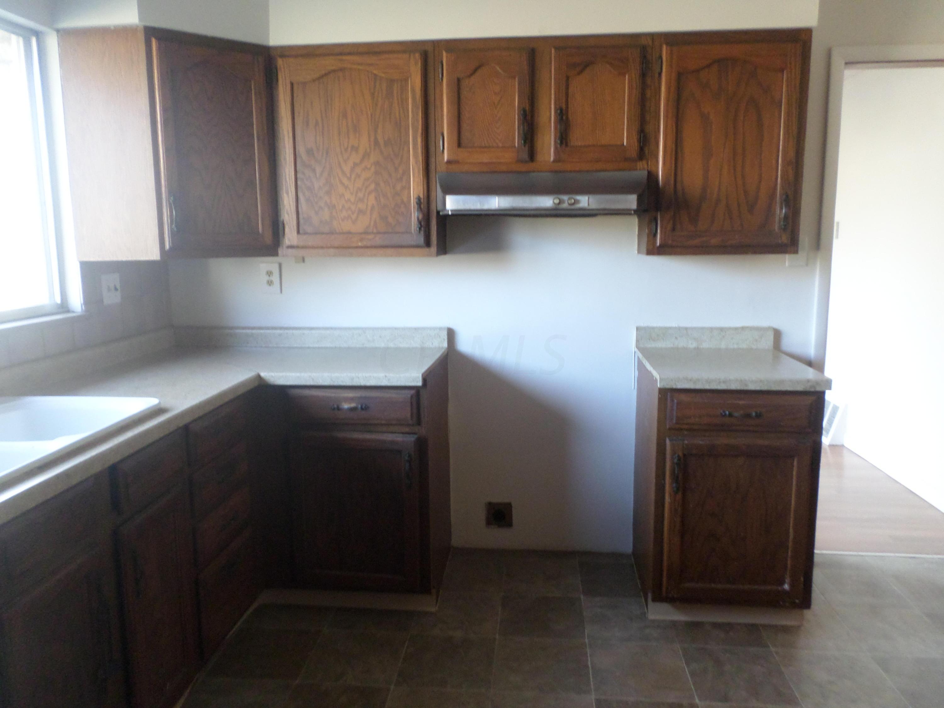 2576 Minerva Lake Road Columbus, OH 43231 - Photo 10 of 30 Gallery Image 10