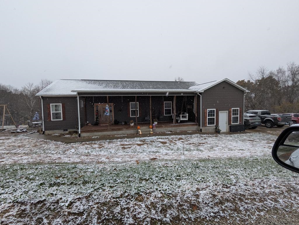 240 Walnut Lane Grayson, KY 41143 - Photo 1 of 27
