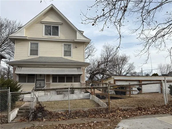 $105,000 | 3041 Park Avenue, Kansas City, MO 64109