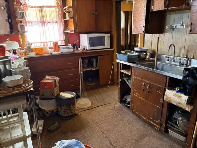 $180,000 | 3041 Park Avenue, Kansas City, MO 64109