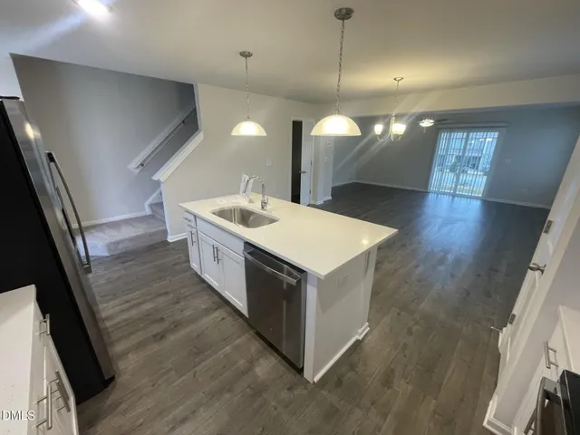 $1,650 | 1011 Peony Lane, Youngsville, NC 27596