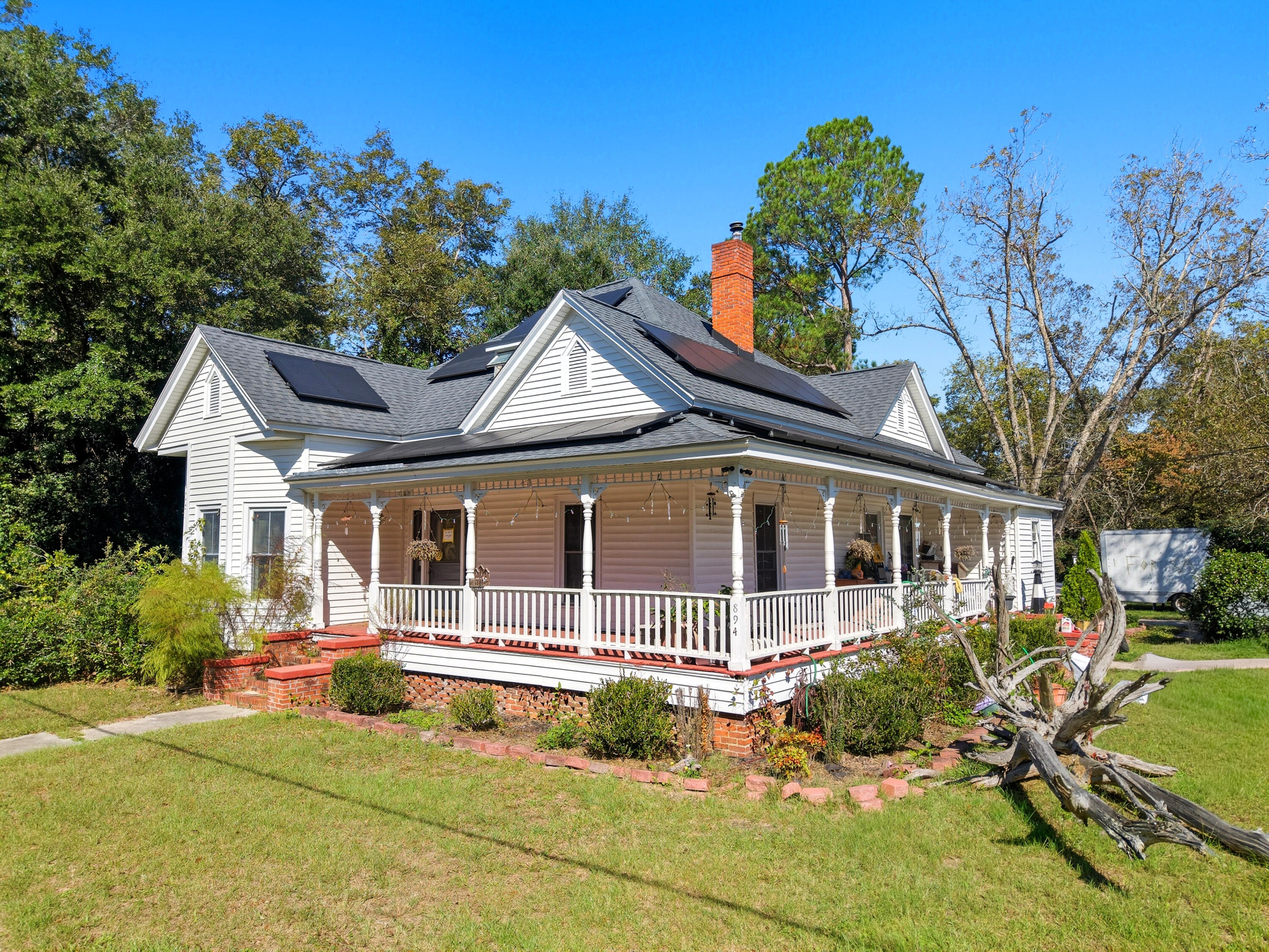 894 7th Street West Fairfax, SC 29827 - Photo 2 of 29 dji_fly_20251014_110506_0051_17604548551