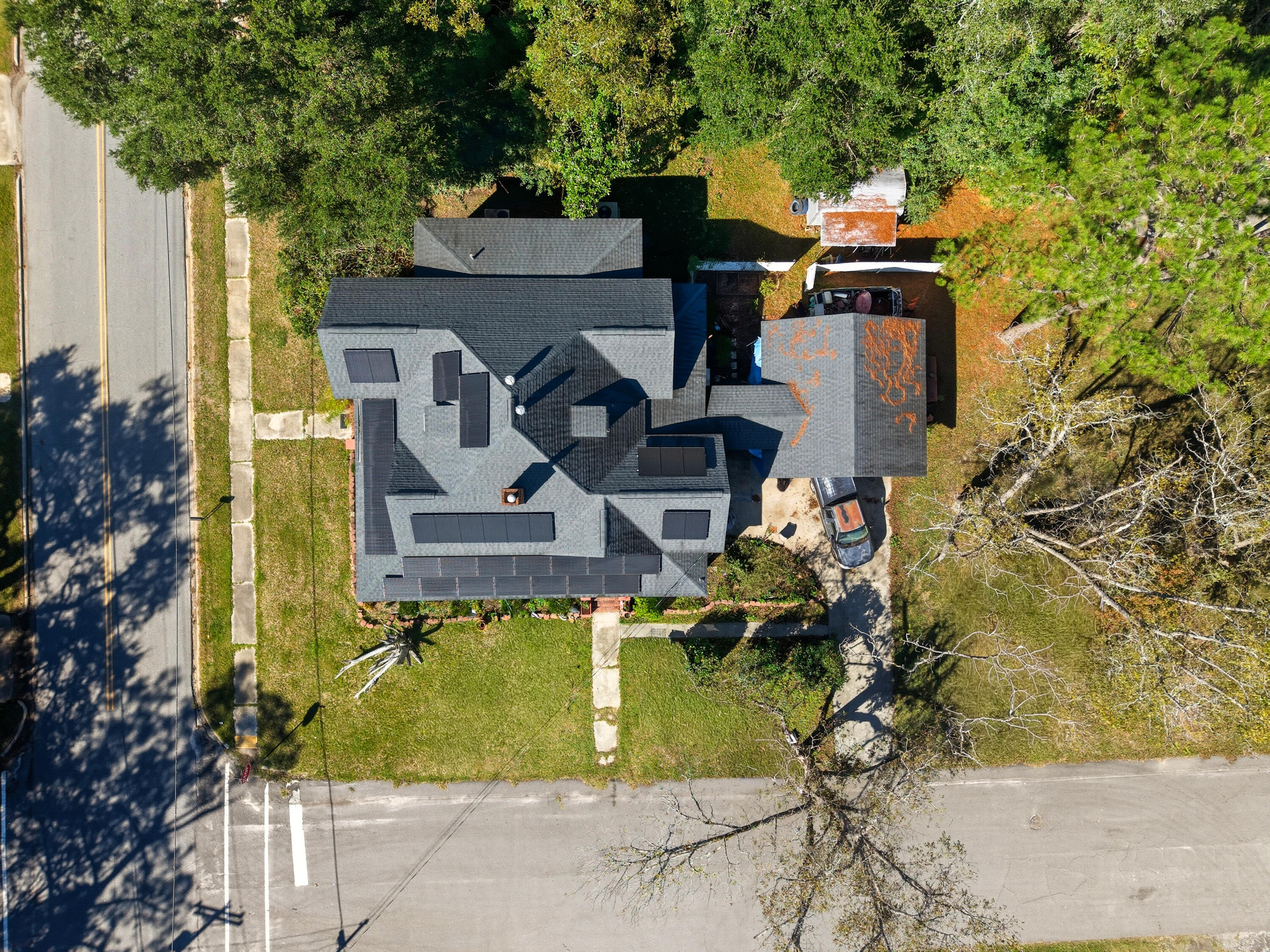 894 7th Street West Fairfax, SC 29827 - Photo 27 of 29 dji_fly_20251014_110214_0046_17604548584