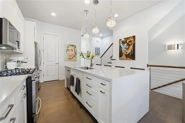 $575,000 | 447 Alderwood Street, Atlanta, GA 30328